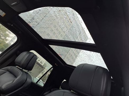 New 2025 Lincoln Navigator L Reserve w/ Jet Appearance Package AWD/4WD image 8