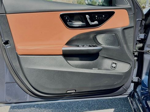 New 2026 Mercedes-Benz C 300 Sedan image 11