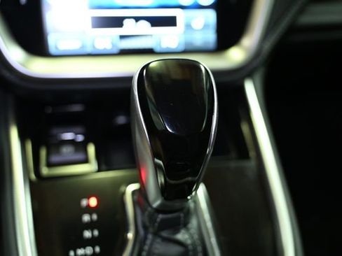 Certified 2024 Subaru Outback Limited image 32