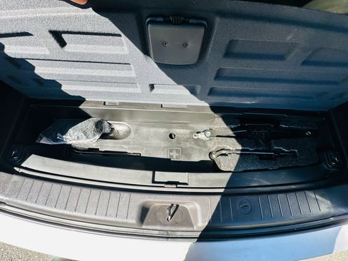 Used 2012 Hyundai Santa Fe Limited image 21