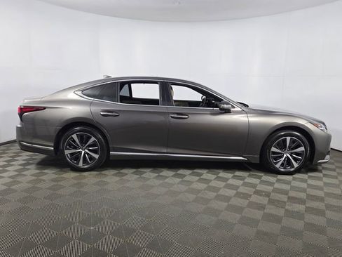 Used 2022 Lexus LS 500 AWD w/ Accessory Package (Z2) image 29