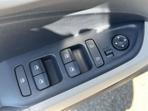 New 2026 Hyundai Venue SEL FWD image 24