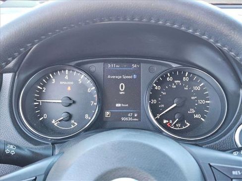 Used 2019 Nissan Rogue SL image 9