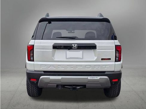 Used 2026 Honda Passport TrailSport Elite image 4