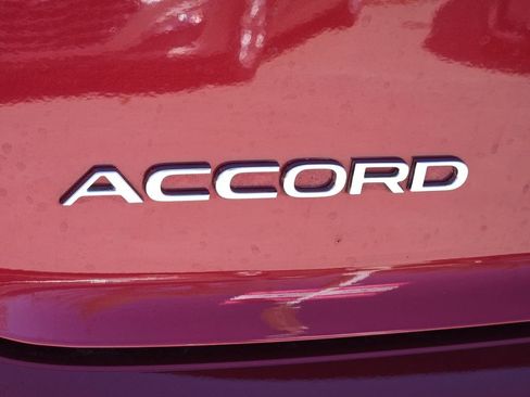 Used 2025 Honda Accord EX-L image 11