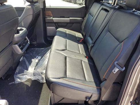 New 2025 Ford F250 Lariat w/ Lariat Ultimate Package image 13