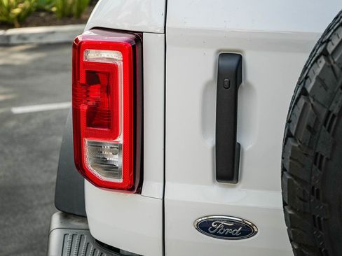 Used 2024 Ford Bronco Black Diamond AWD/4WD image 7
