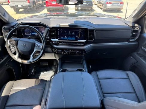 Certified 2024 Chevrolet Silverado 3500 LTZ w/ LTZ Plus Package AWD/4WD image 9