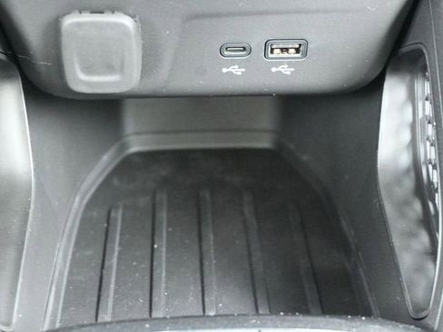 New 2026 Chevrolet TrailBlazer LT w/ Midnight Edition FWD image 29
