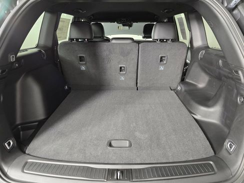 New 2025 Jeep Grand Cherokee Limited w/ Black Appearance Package image 15