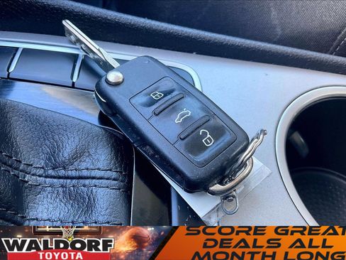 Used 2021 Volkswagen Passat 2.0T S image 14