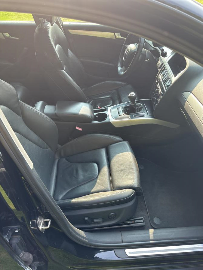 Used 2009 Audi A4 2.0T Premium AWD/4WD image 4