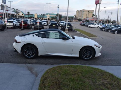 New 2026 Nissan Z Sport w/ Floor Mat Package image 11