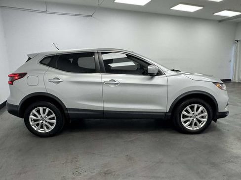 Used 2021 Nissan Rogue Sport S FWD image 6