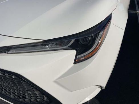 Used 2021 Toyota Corolla LE FWD image 5