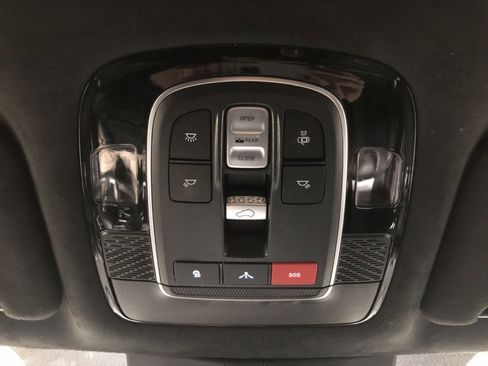 Used 2022 Hyundai Palisade Calligraphy image 30