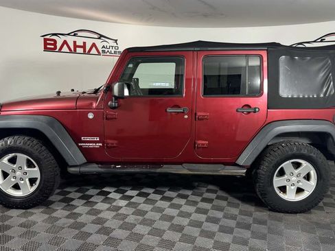Used 2012 Jeep Wrangler Unlimited Sport AWD/4WD image 3