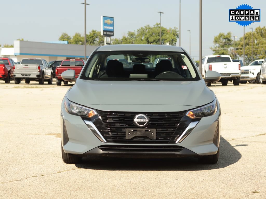Used 2024 Nissan Sentra SV w/ Trunk Package FWD image 2