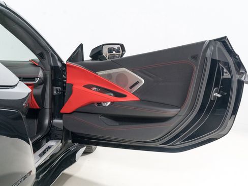 Used 2023 Chevrolet Corvette Z06 image 21