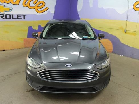 Used 2019 Ford Fusion SE AWD/4WD image 7