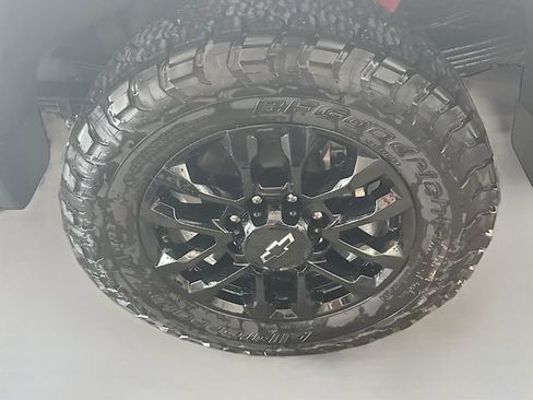New 2026 Chevrolet Silverado 2500 LTZ w/ LTZ Plus Package AWD/4WD image 34