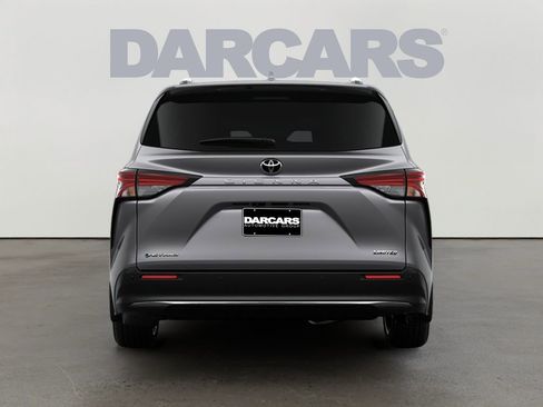 New 2026 Toyota Sienna Limited AWD/4WD image 6
