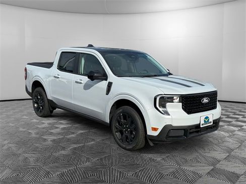 New 2025 Ford Maverick Lariat w/ Black Appearance Package image 7