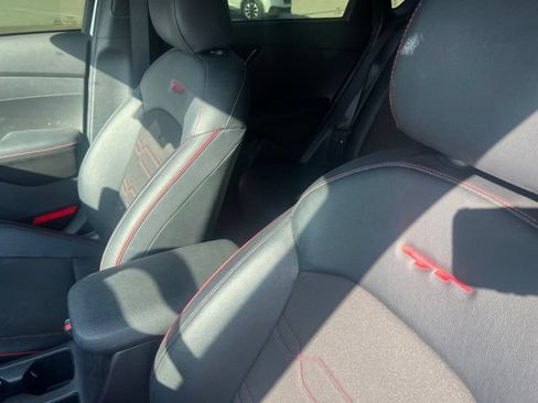 Used 2023 Kia Forte GT FWD image 11