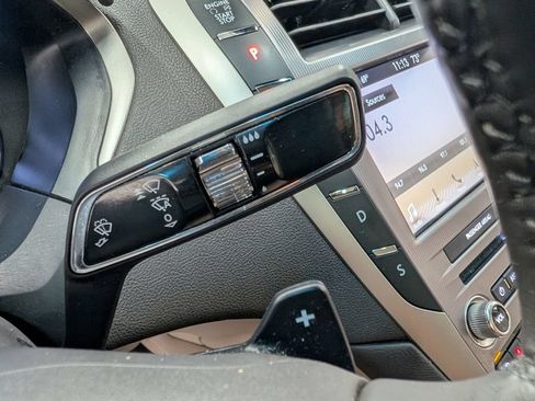 Certified 2019 Lincoln MKZ Reserve w/ Reserve Plus Package FWD image 23