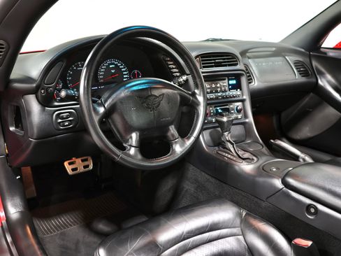 Used 1997 Chevrolet Corvette Coupe w/ Memory Pkg RWD image 72