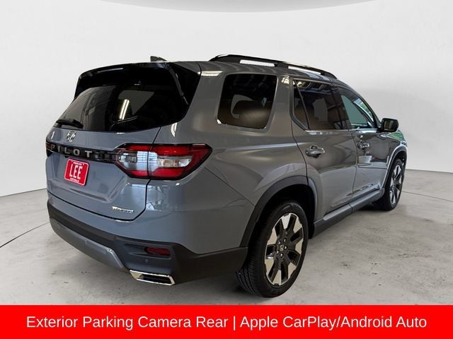 New 2026 Honda Pilot Touring image 6
