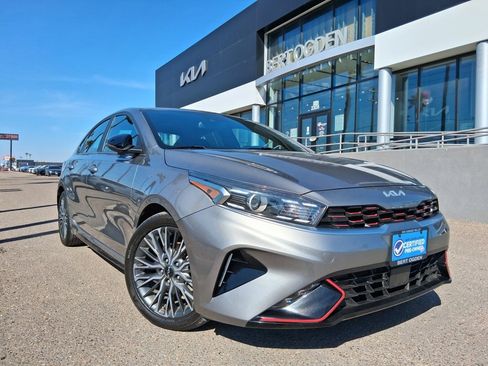 Used 2022 Kia Forte GT-Line w/ GT-Line Premium Package image 1