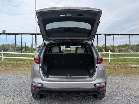 Used 2022 Kia Sportage Nightfall Edition AWD/4WD image 7