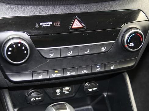 Used 2021 Hyundai Tucson Value AWD/4WD image 28