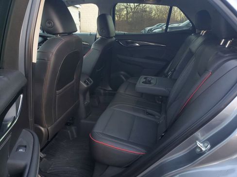 Used 2022 Buick Envision Essence w/ Sport Touring Package image 24