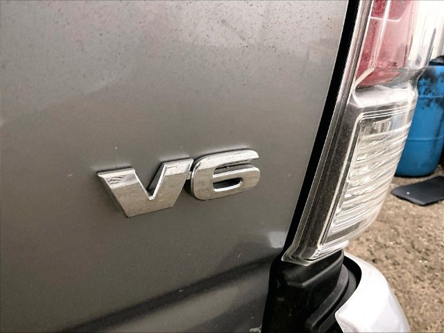 Used 2021 Toyota Tacoma TRD Sport w/ TRD Premium Sport Package AWD/4WD image 13