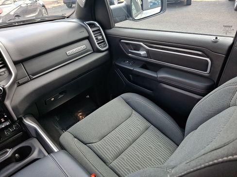 Used 2023 RAM 1500 Big Horn AWD/4WD image 12