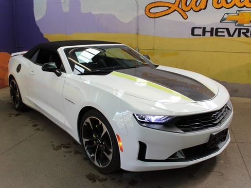 Used 2023 Chevrolet Camaro LT image 4