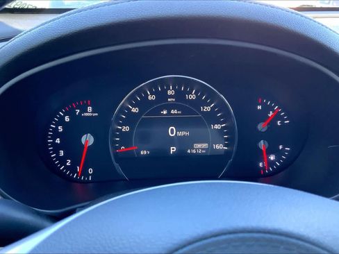 Used 2020 Kia Sorento EX image 25