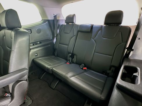 Used 2024 Kia Telluride SX AWD/4WD image 29