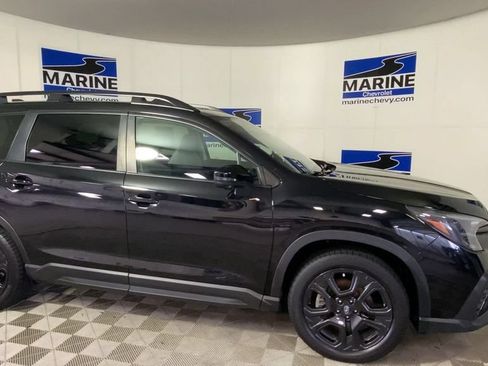 Used 2023 Subaru Ascent Onyx Edition Limited AWD/4WD image 3