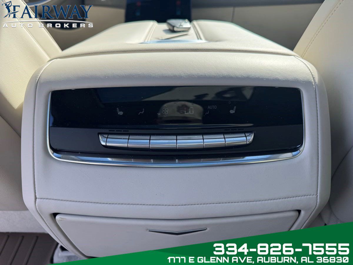 Used 2025 Cadillac Escalade Sport Platinum AWD/4WD image 31