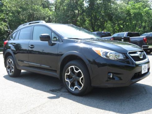 Used 2014 Subaru Crosstrek 2.0i Limited AWD/4WD image 3