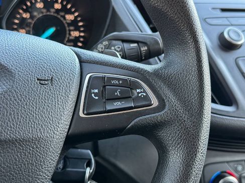 Used 2017 Ford Escape SE AWD/4WD image 24