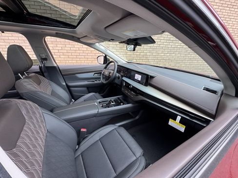 New 2026 Nissan Murano Platinum w/ Cargo Package AWD/4WD image 8