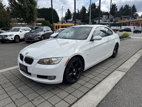 Used 2009 BMW 328i xDrive Coupe AWD/4WD image 1