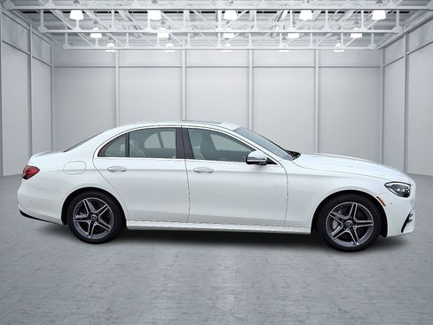 Certified 2023 Mercedes-Benz E 450 4MATIC Sedan image 7