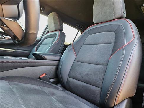 Used 2024 Chevrolet Blazer EV RS image 10