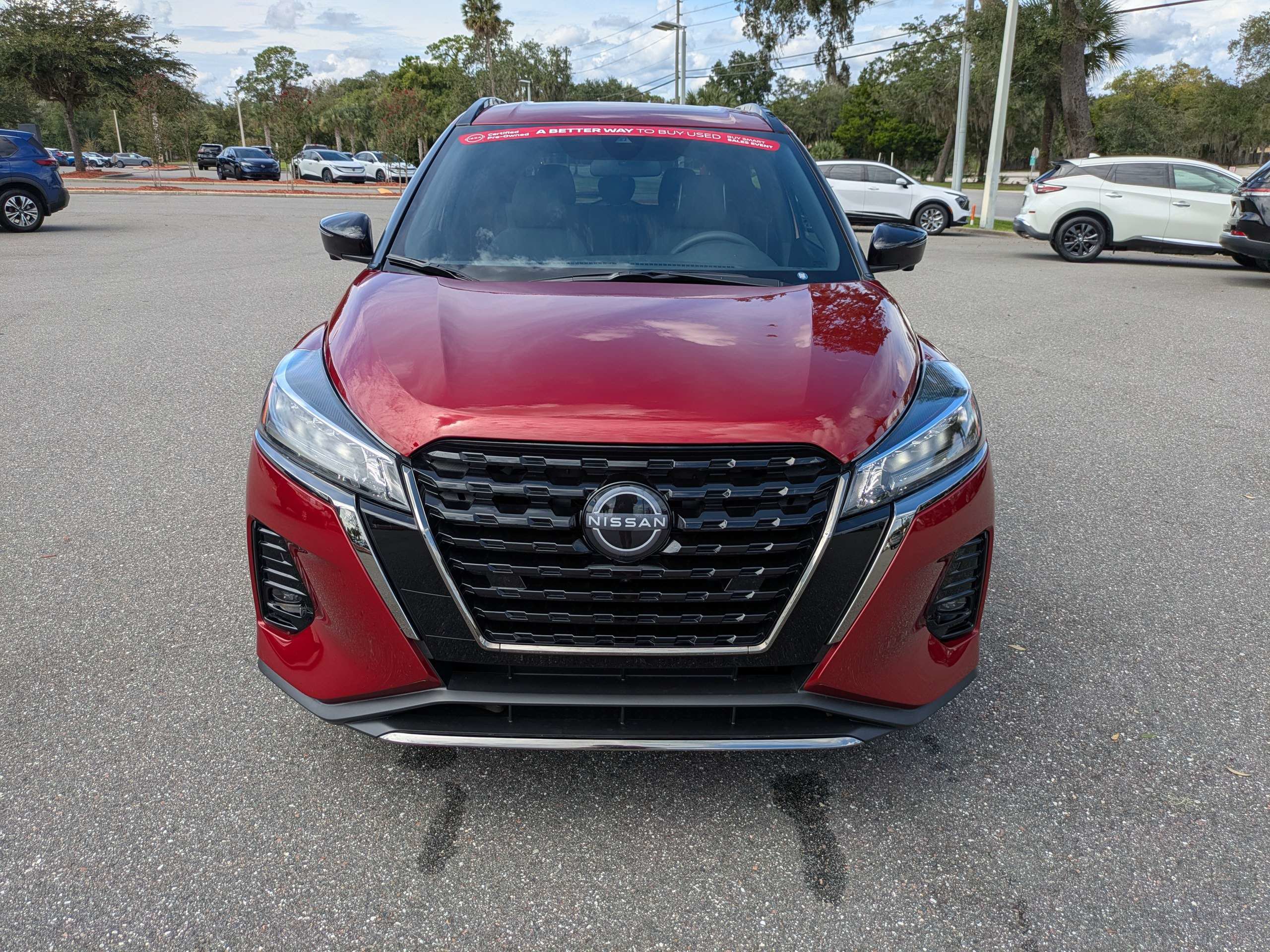 Certified 2024 Nissan Kicks SR w/ SR Premium Package FWD image 9