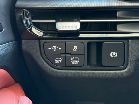 New 2026 Kia Sportage SX Prestige AWD/4WD image 33